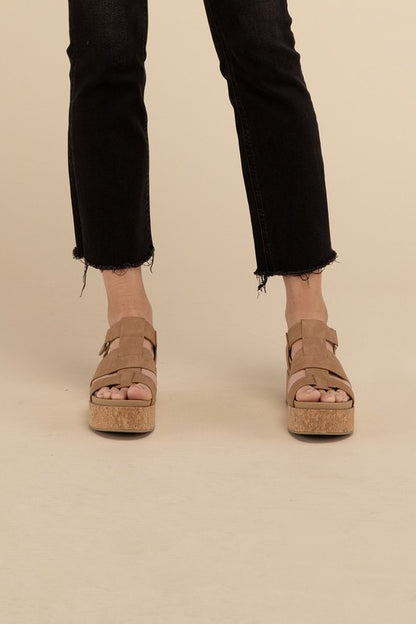 Iris Platform Sandal