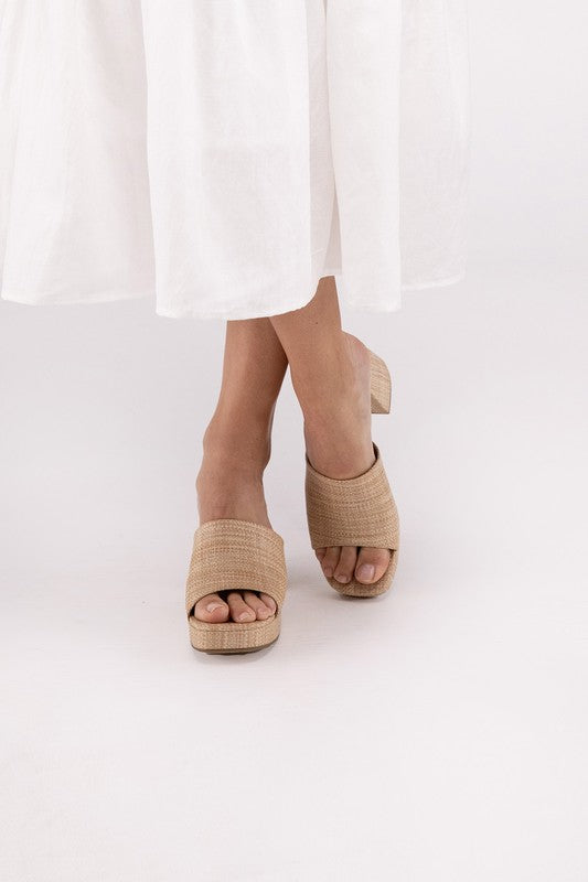 Ianthe Slip On Beige Mules